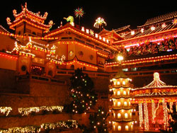 kek lok si night